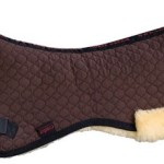 Reiter wissen ein gutes Sattelkissen zu schätzen Sattelkissen mit Lammfell